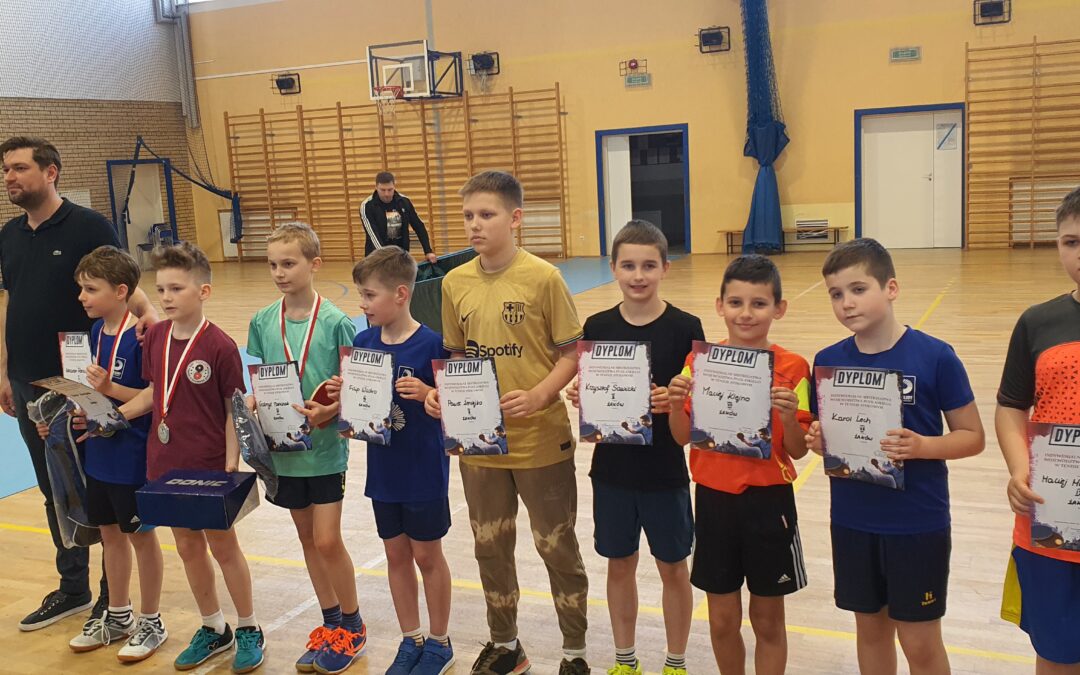 Mistrzostwa województwa żaków i skrzatów w tenisie stołowym