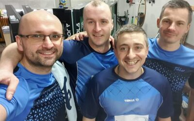 MOKS Słoneczny Stok Białystok triumfuje w II lidze tenisa stołowego!