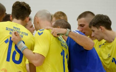 Nasza drużyna piłki ręcznej walczy dalej!