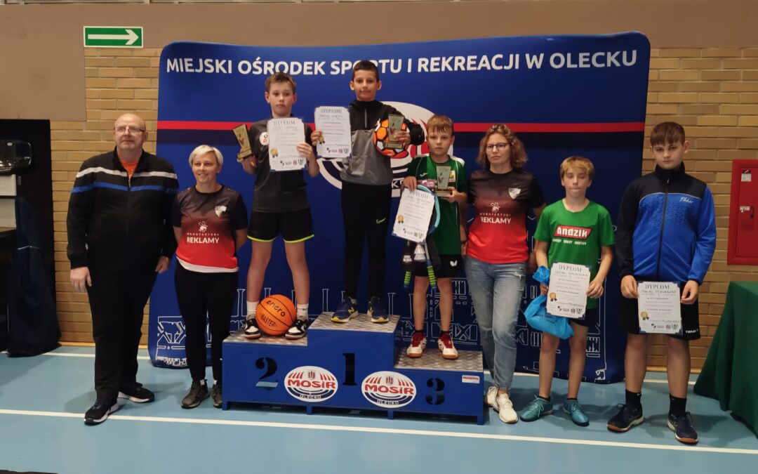 Maciek Klejno wygrywa!